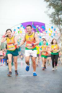 BIB: 10121
                            <button type="button" onclick="openModal(10293481)" class="btn btn-primary btn-sm float-right btn-popup" data-toggle="modal" data-target=".modal-high-quality">
                        <i class="fas fa-shopping-cart"></i> Add to Cart
                    </button>
                                            <button type="button" onclick="isThisMe(10293481, true)" class="btn btn-success btn-sm float-right btn-popup btn-isme hidden" data-toggle="tooltip" data-placement="bottom" title="นี่คือรูปของคุณใช่ไหม คลิกที่นี่เพื่อเอาเข้าอัลบั้ม">
                        <i class="fas fa-plus"></i> Add to album
                    </button>
                    <button type="button" onclick="isThisMe(10293481, false)" class="btn btn-warning btn-sm float-right btn-popup btn-isnotme hidden">
                        <i class="fas fa-ban"></i> Remove from album
                    </button>